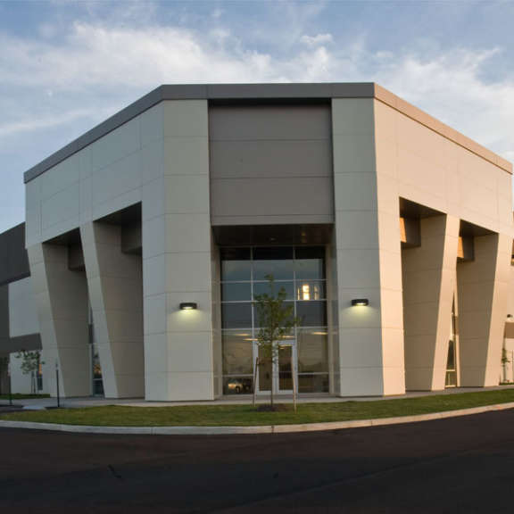 CSA Smith Nephew Dist 2