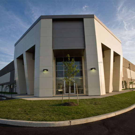 CSA Smith Nephew Dist 3