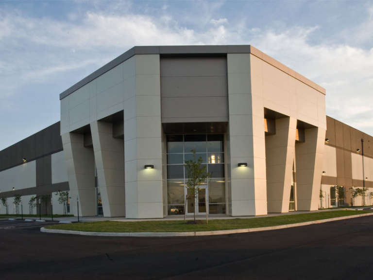 CSA Smith Nephew Dist 2